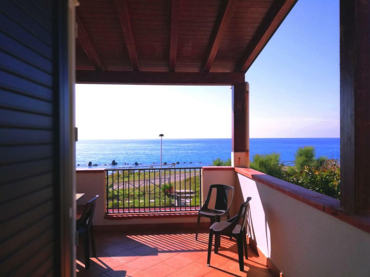 Capo D'Orlando Apartments - Sabbia Exterior photo